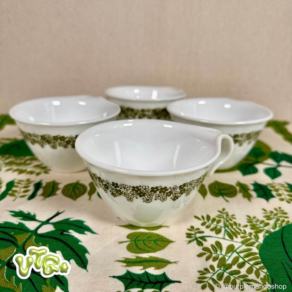 VINTAGE CORELLE Spring Blossom Green Crazy Daisy Hook Handle Tea Cups | Set of 4